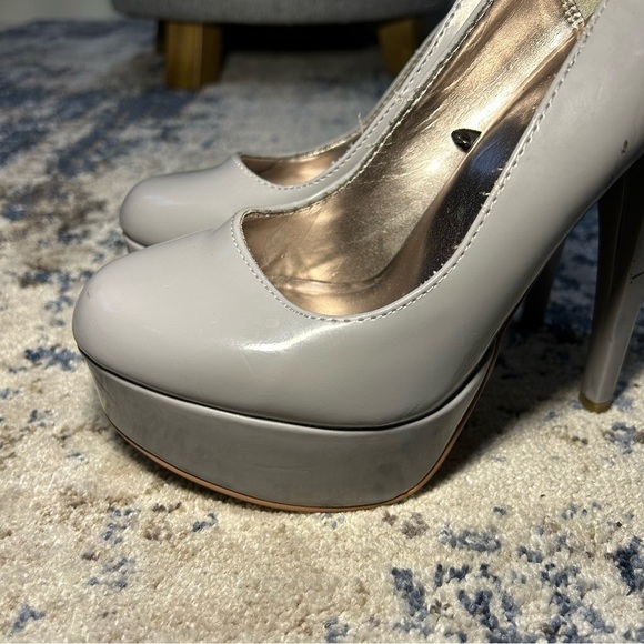 Steve Madden P-Raven Gray Platform Heels Size 7.5 - Picture 4 of 16